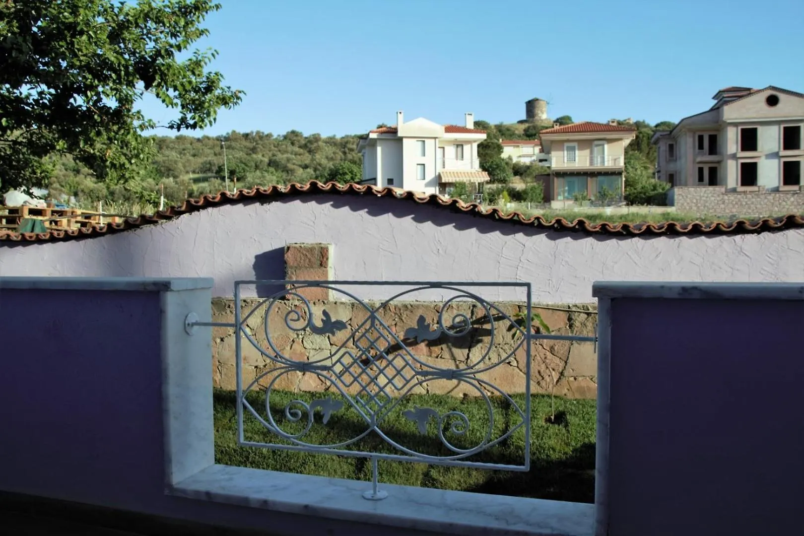 Cundavilla Hotel & Suites Ayvalik 2*,